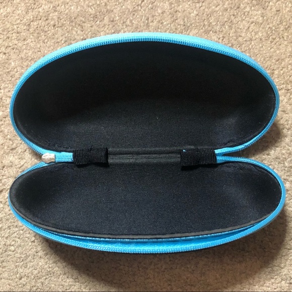 Taylor Swift 1989 Sunglasses Glasses Case - Picture 2 of 3